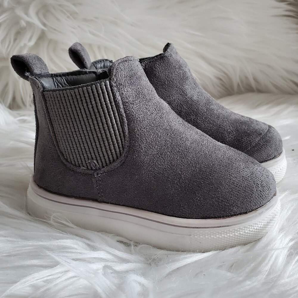 First Steps Toddler Gray High Top Suede Shoes SZ 4